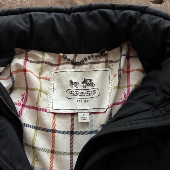 COACH 1941 Down Logo Jacket Black Women’s Sz M - Picture 6 of 7